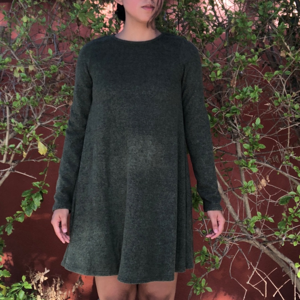 NWT: Francesca’s Green Dress